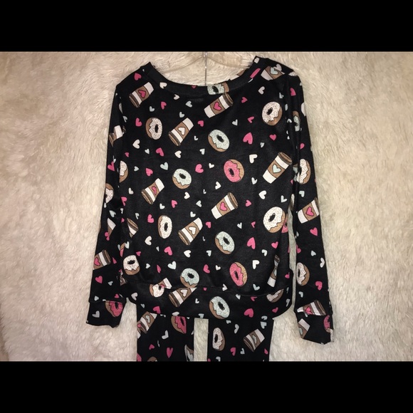 💥5/$25💥 Pjs..Donuts/Coffee/Hearts - Picture 3 of 9